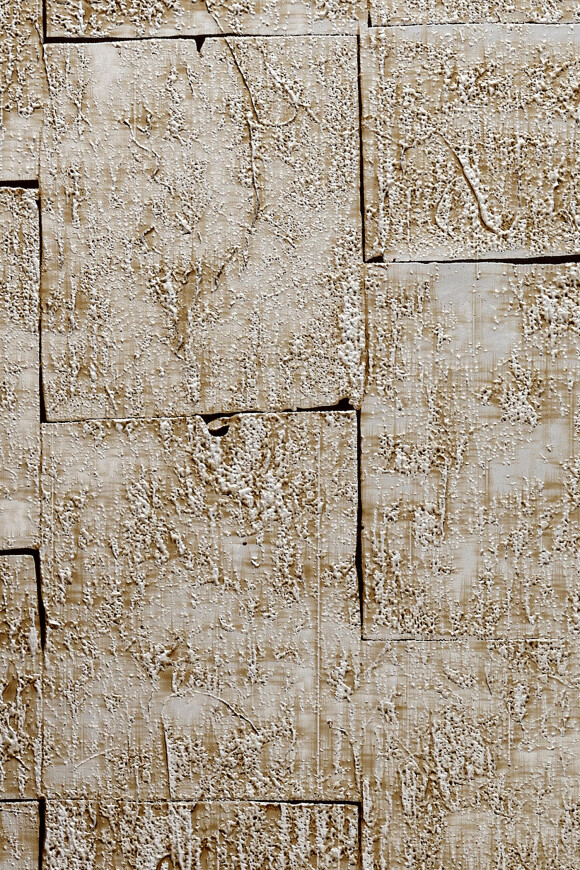 Gilded Heritage Antique Silver - Arte